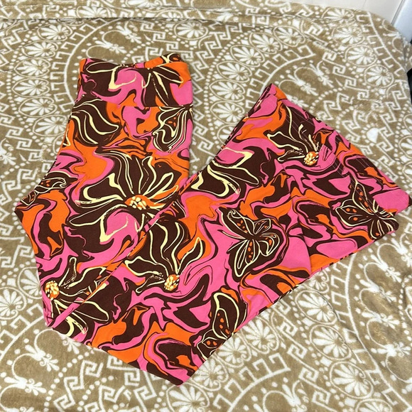 No Boundaries Floral Bell Bottom Leggings Sz Xl - Picture 1 of 7